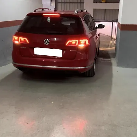 Jardinillos Bed & Parking 아파트 *