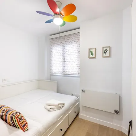 Apartamento Jardinillos Bed & Parking Jaén